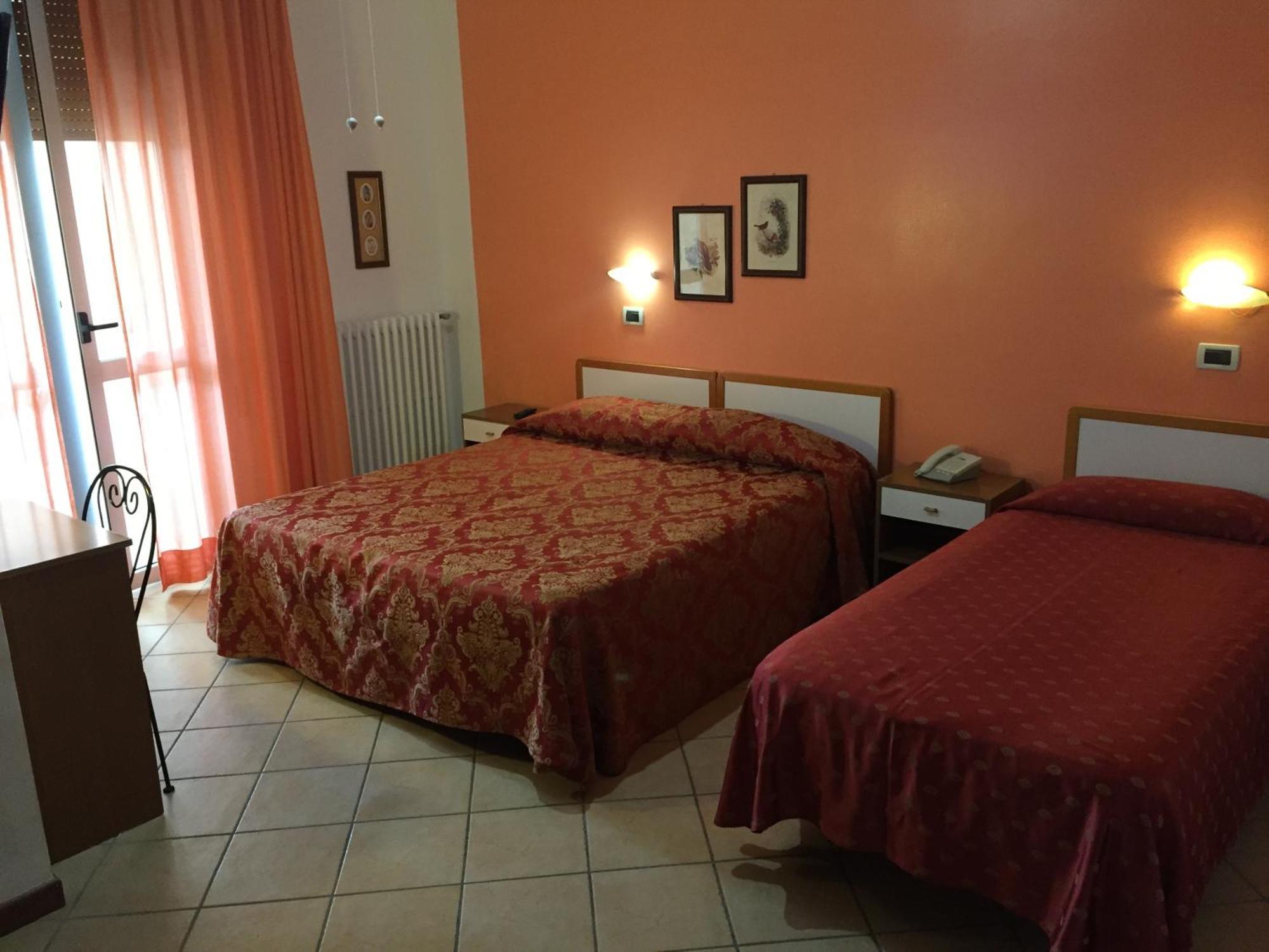Hotel Magda Novafeltria 客房 照片